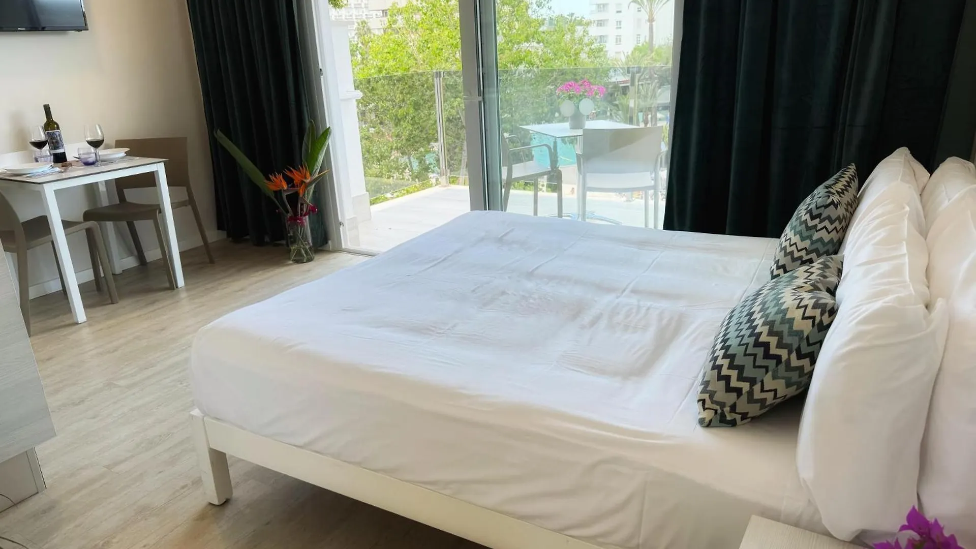 Inn Mallorca Aparthotel Magaluf  Apartamento
